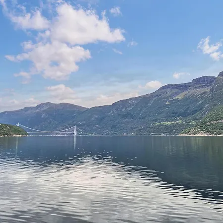 Awesome In Eidfjord With House Sea View Hébergement de vacances