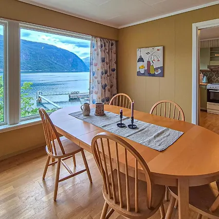 Awesome In With House Sea View * Eidfjord