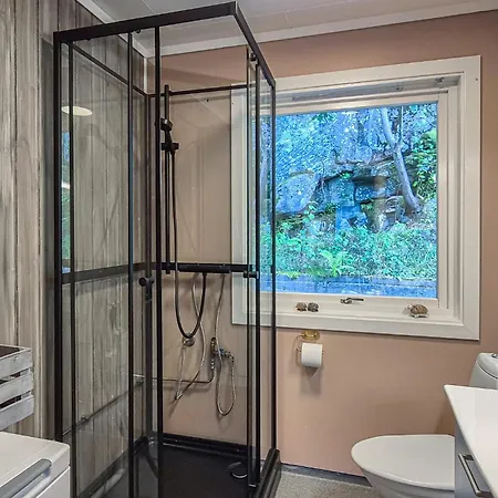 Awesome In Eidfjord With House Sea View Eidfjord